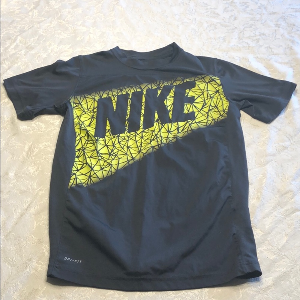 Nike Dri-Fit Tee shirt